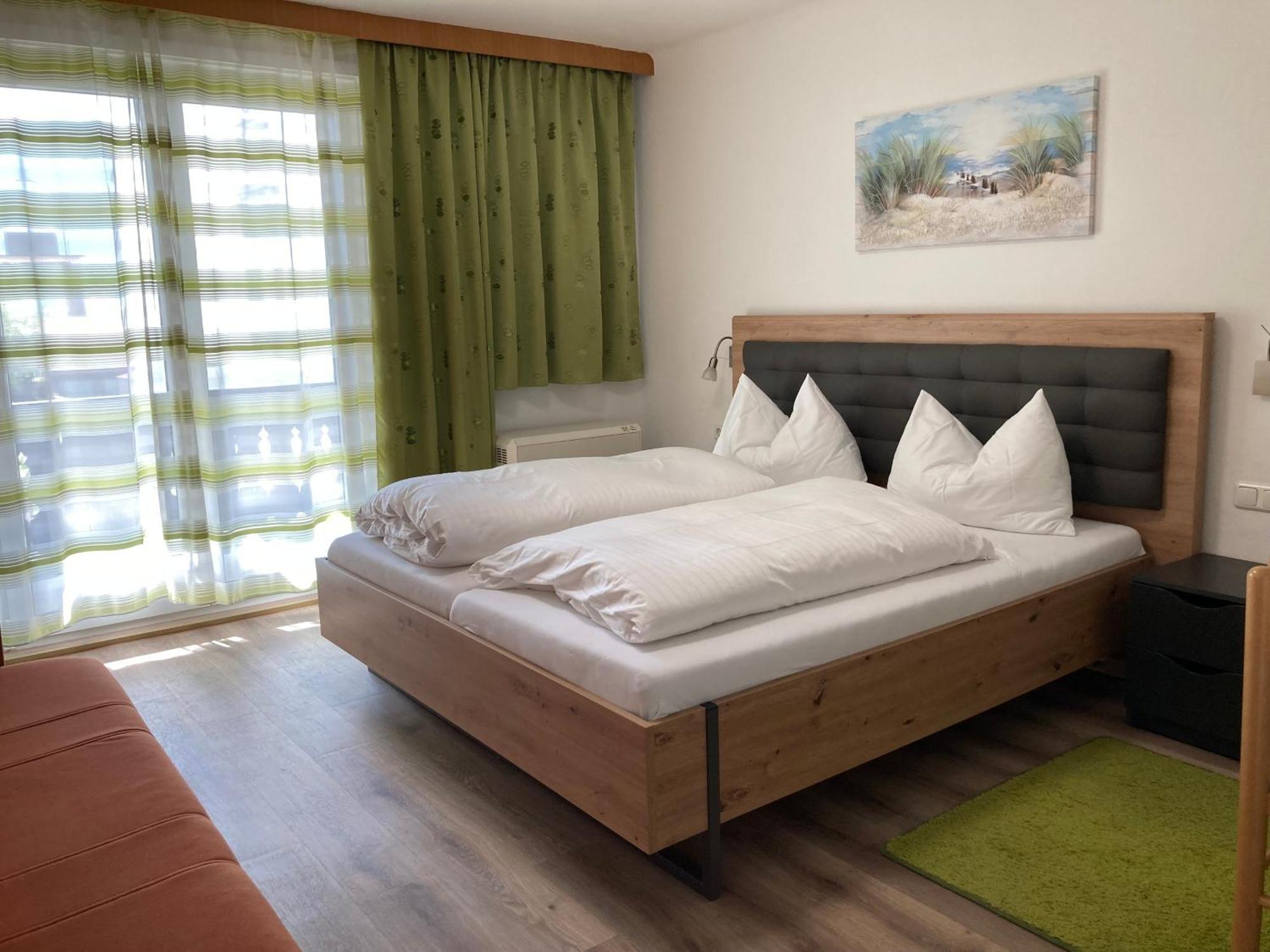 Hotel Seerose Wolfgangsee Saint Wolfgang Rum bild