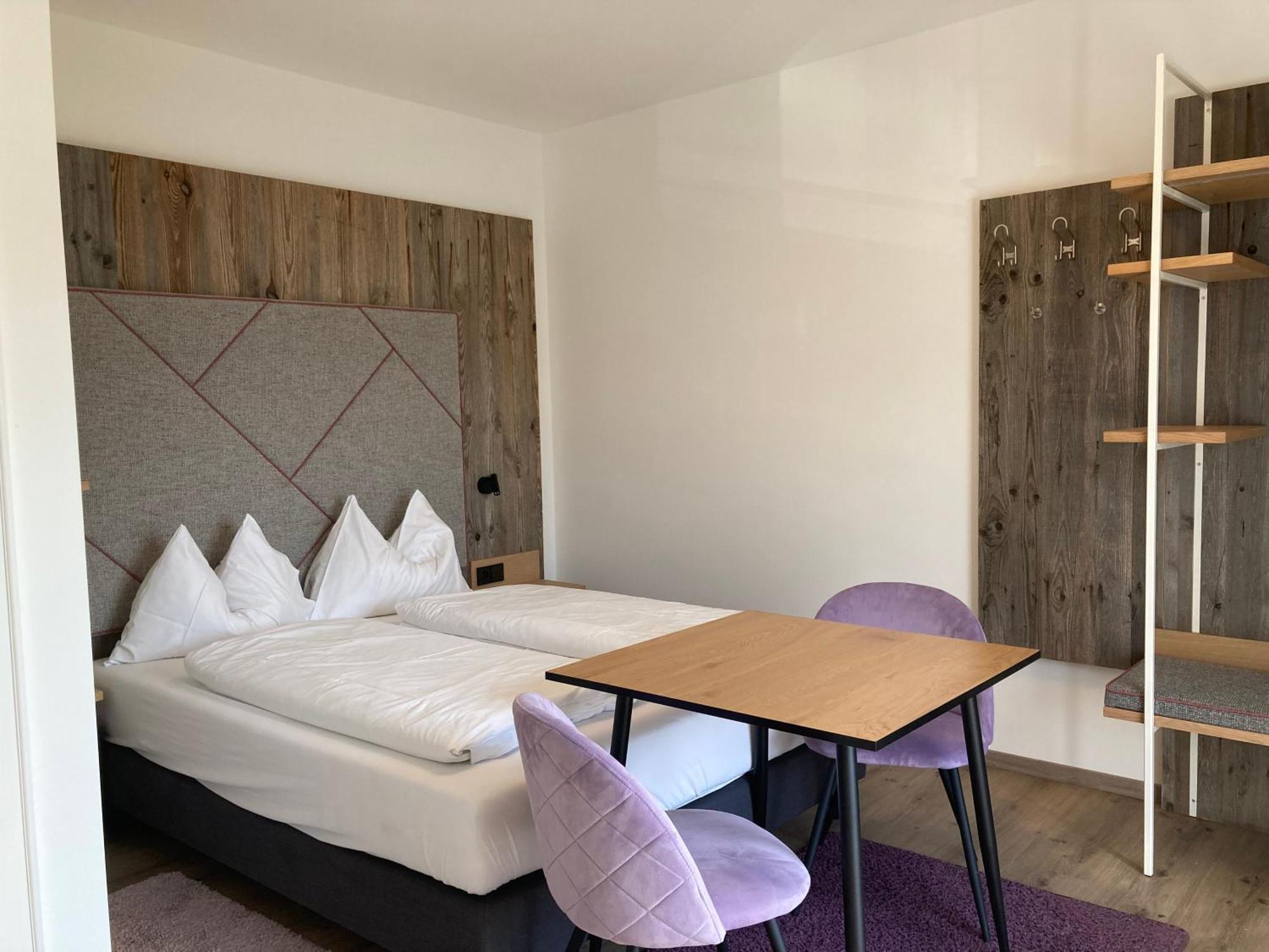 Hotel Seerose Wolfgangsee Saint Wolfgang Rum bild