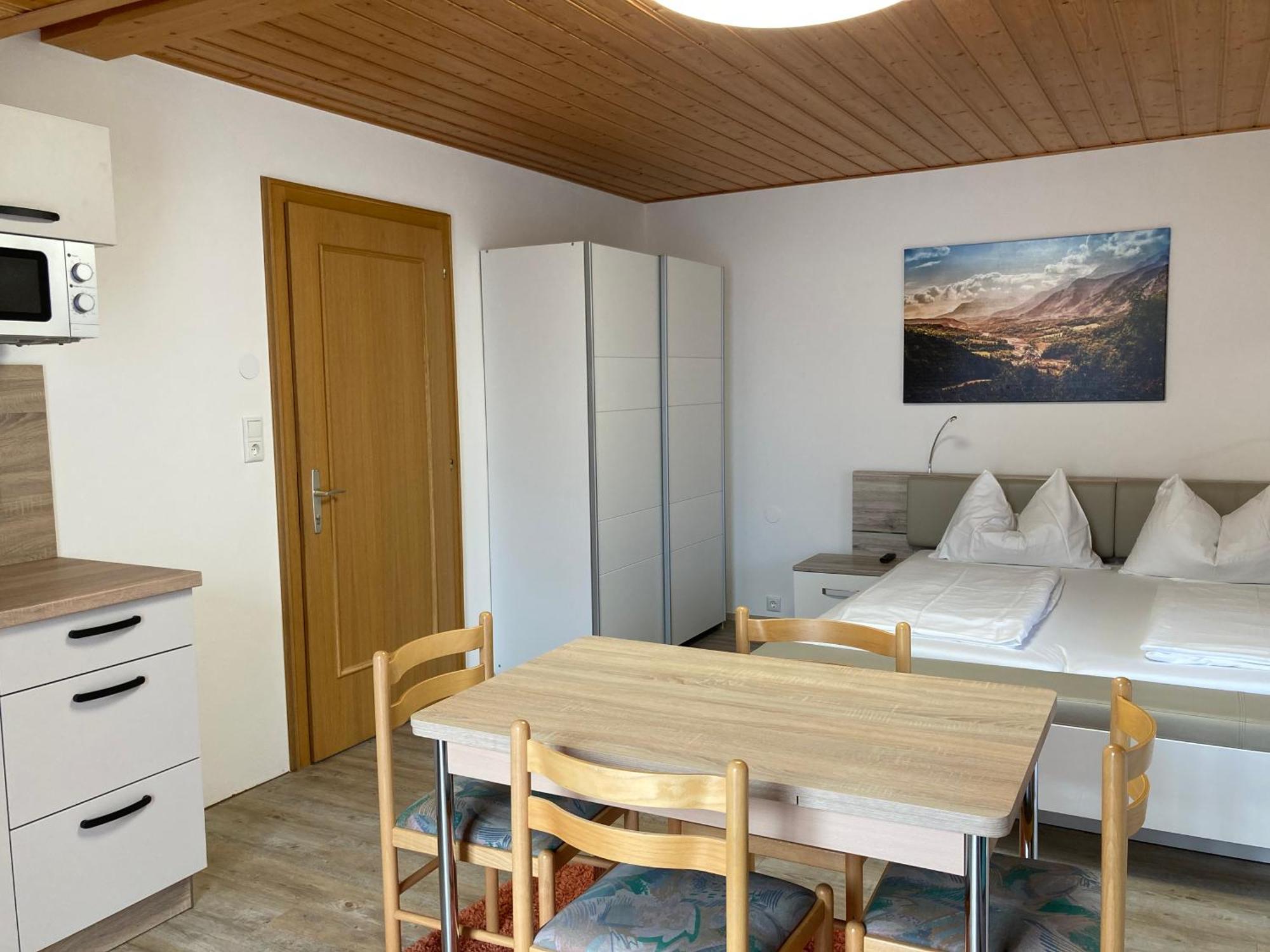 Hotel Seerose Wolfgangsee Saint Wolfgang Rum bild