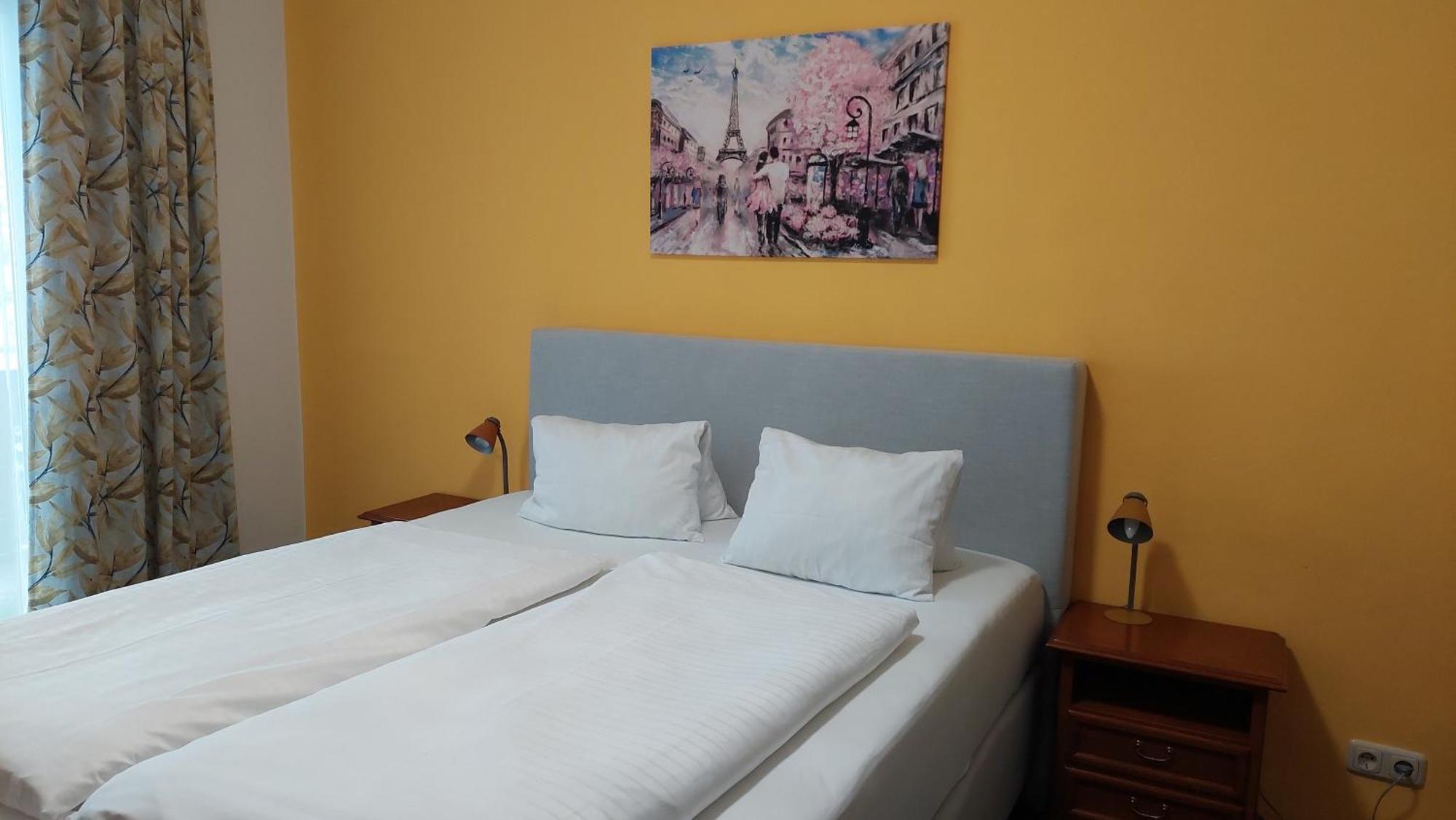 Hotel Seerose Wolfgangsee Saint Wolfgang Rum bild